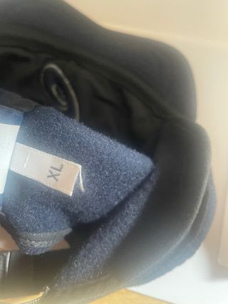 Cappello in pile Asics con para orecchie XL
