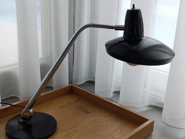 Lampara de escritorio Fase