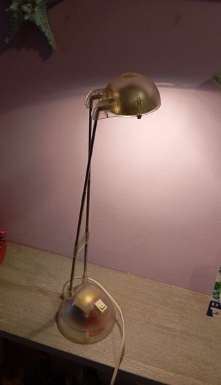 LÁMPARA DÉ ESCRITORIO