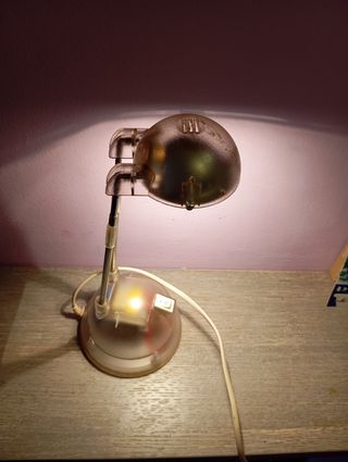 LÁMPARA DÉ ESCRITORIO