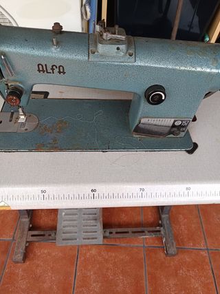 Maquina de coser. Escucho ofertas