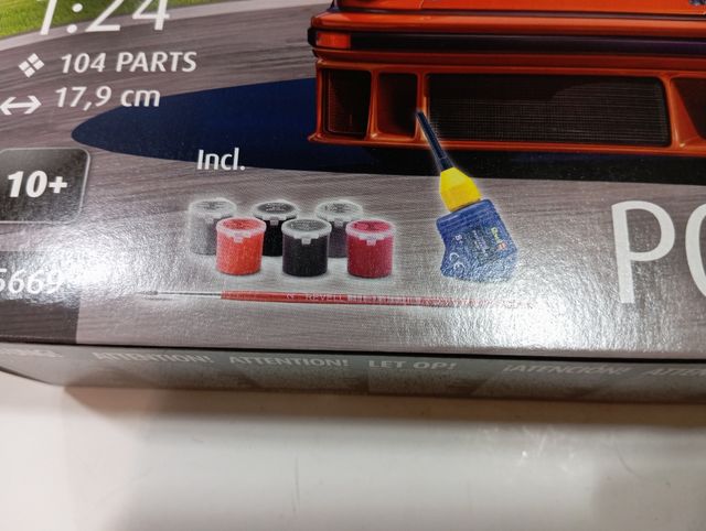 Porsche 911 934 RSR maqueta 1,24