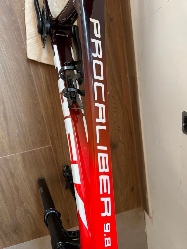 Cuadro procaliber 9.8