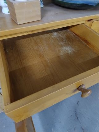 Alacena de madera de pino