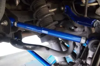 HARDRACE - BRAZOS SUSPENSION TRASEROS REGULABLES