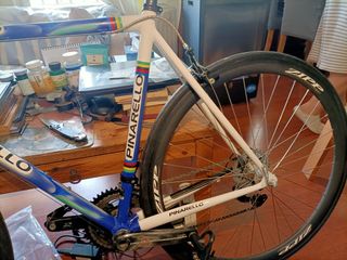 Bicicleta carretera Pinarello Monviso.