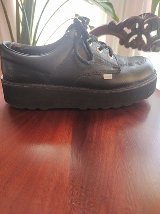 Zapatos Kickers con plataforma talla 41