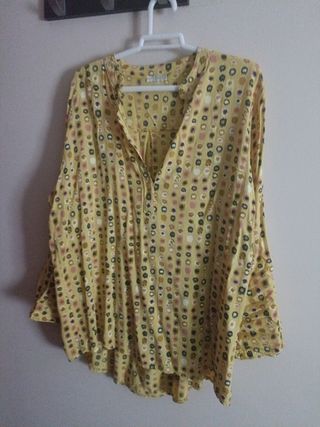 Blusa amarilla