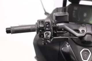 YAMAHA T-MAX 560 TECH 2023