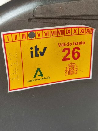 Vespa P200E