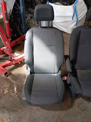 ASIENTOS DEL PEUGEOT PARTTNER 2021