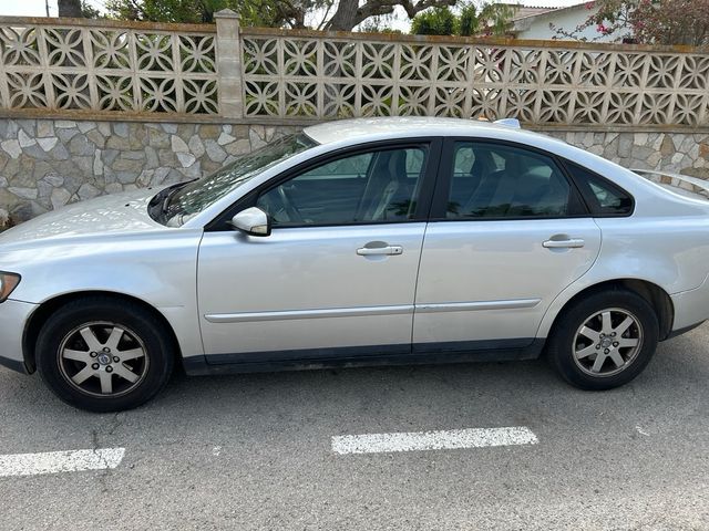 Volvo S40 2004