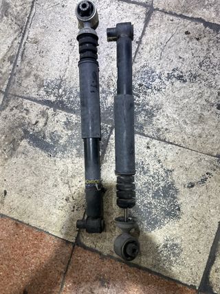 Amortiguadores traseros renault laguna II 2003