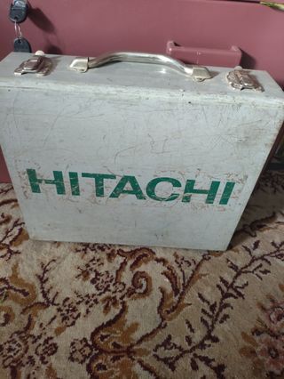 Atornillador de impacto grande y potente