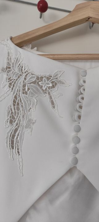 Vestido novia con etiqueta a estrenar