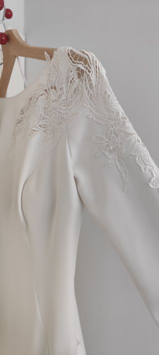 Vestido novia con etiqueta a estrenar