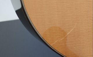 Guitarra amplificada Paco Castillo