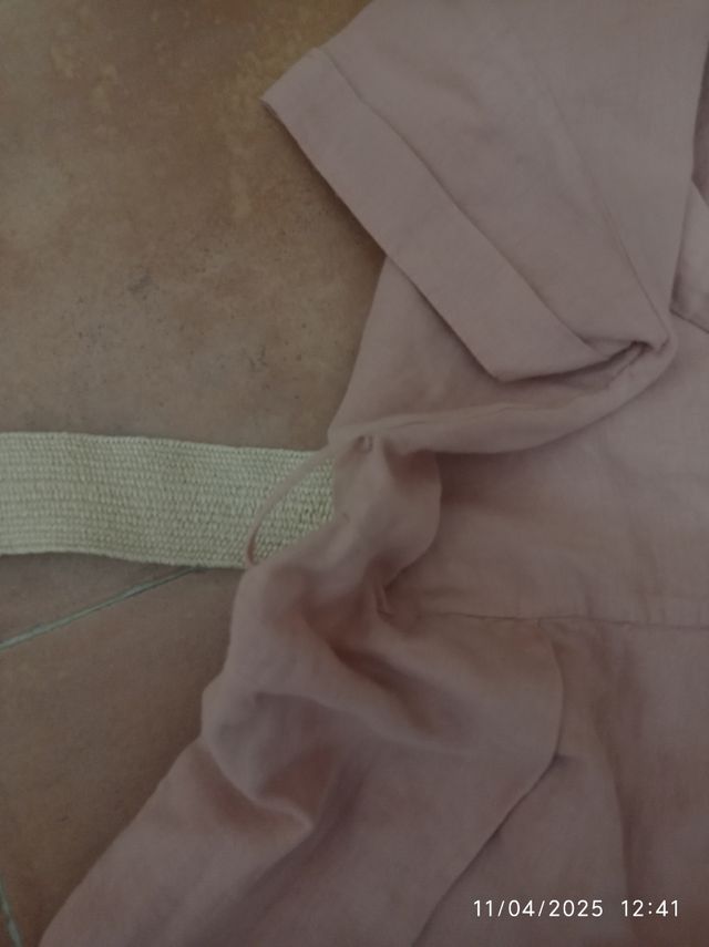 Mono lino de zara con etiqueta 