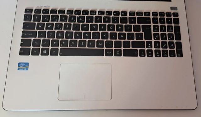 Ordenador portátil Asus