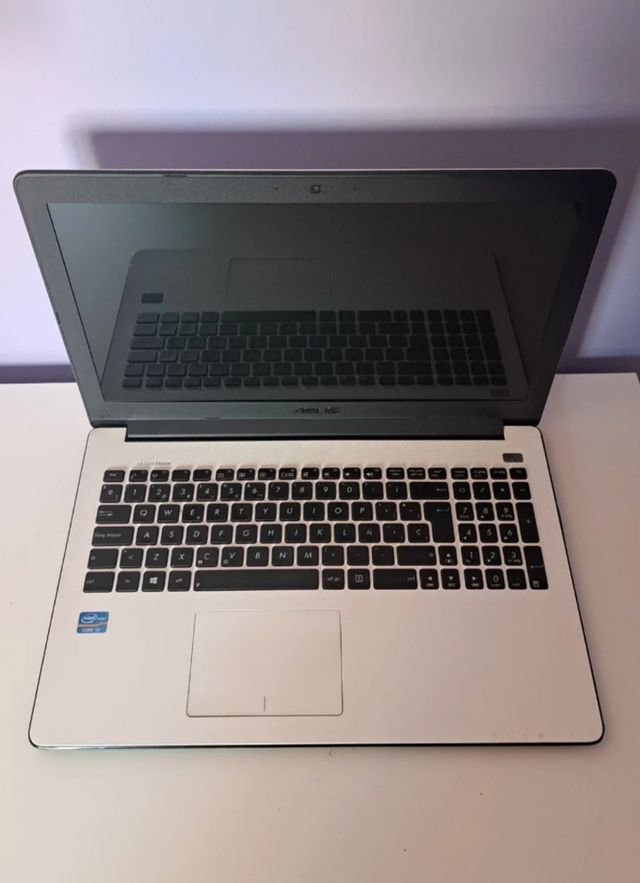 Ordenador portátil Asus