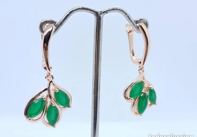 Preciosos pendientes en oro lleno de 14k