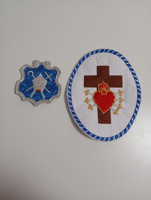 Escudos Hermandad de la Hiniesta