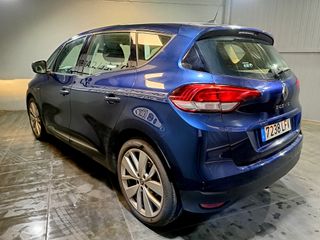 Renault Scenic BLUEDCI 120 LIMITED