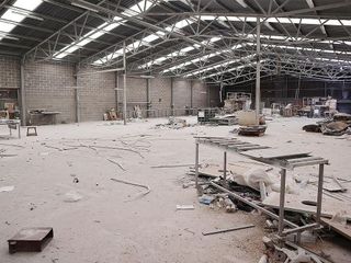 Nave industrial en venta en Sénia, la