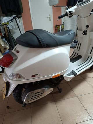 Vespa LX 50 2T