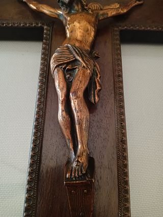 Crucifijo metal cobre -madera antigüedades