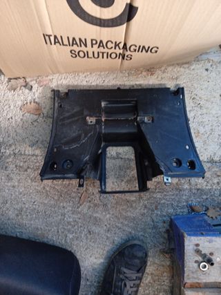 Pedana poggiapiedi italjet millennium