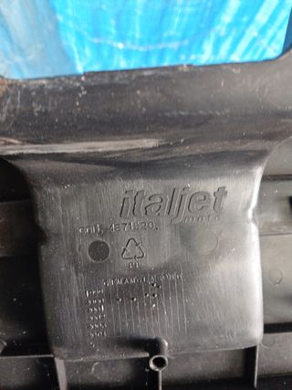 Pedana poggiapiedi italjet millennium