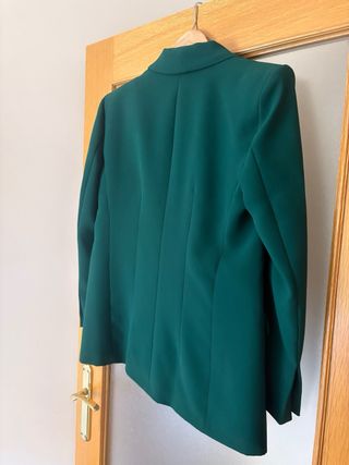 Traje chaqueta y pantalón zara