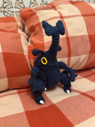 Pokemon Heracross amigurumi