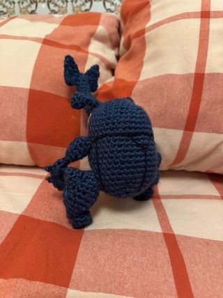 Pokemon Heracross amigurumi