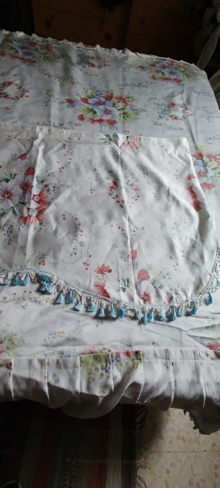 Cortinas  estampadas, dos hojas.