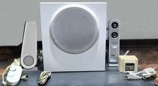 Altavoces 2.1 Creative I-TRIGUE L3450 blanco