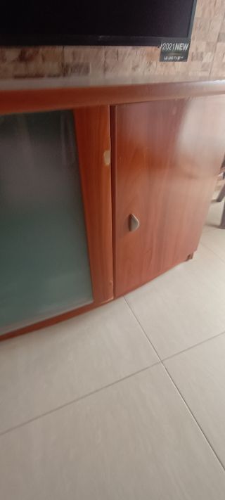 Mueble salón más vitrina 