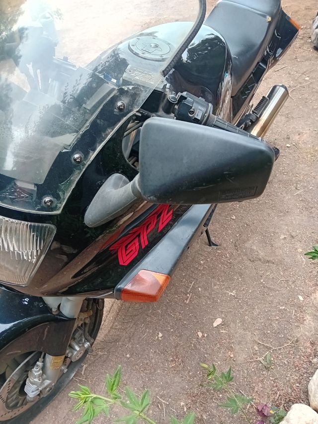 Kawasaki GPZ 1000 RX