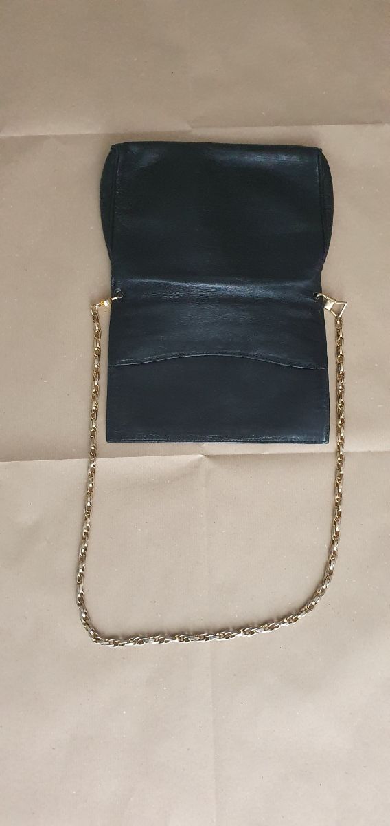 Borsetta in vera pelle nera