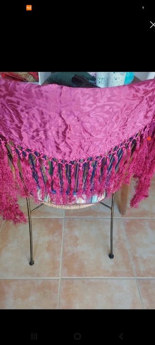 Mantoncillo para traje de flamenca