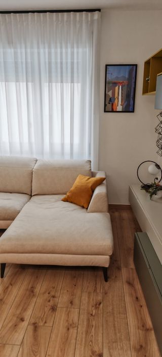 Divano angolare beige