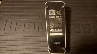 Pedale wah-wah o wha-wha modificato customizzato