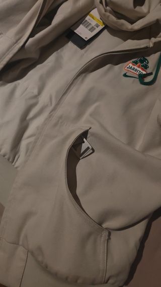 Chaqueta Jarritos Nike SB 