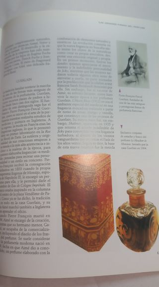 Larousse del perfume 