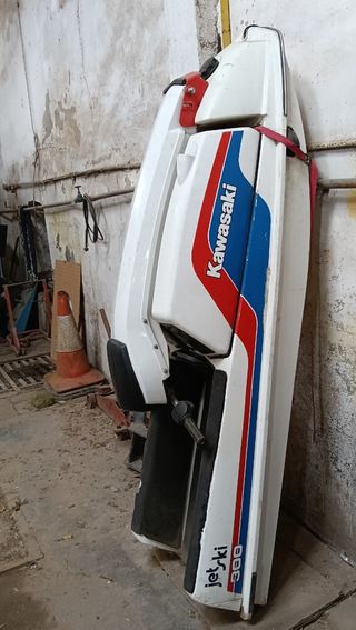 Kawasaki 300 jet ski