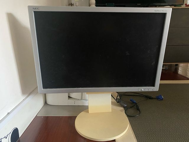 Monitor nec 24 pulgadas