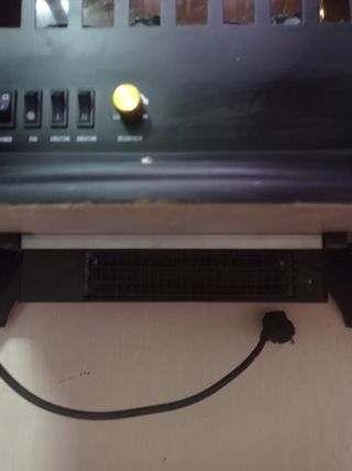 Estufa eléctrica calefatable estilo chimenea