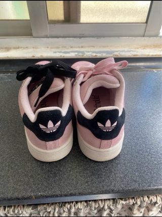 Adidas campus