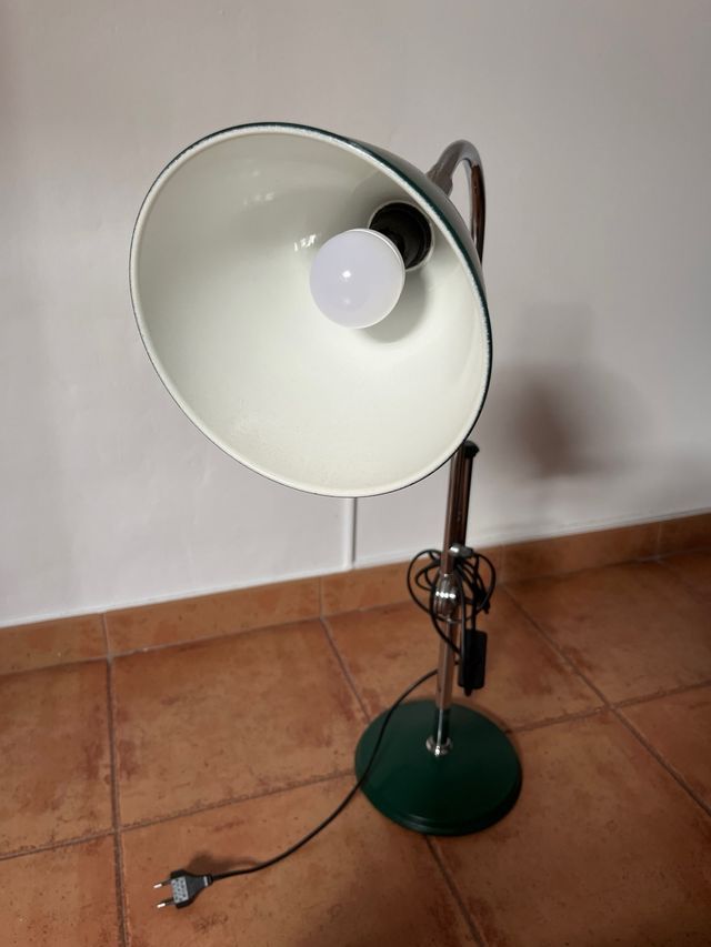 lampara escritorio BL1 de Robert Dudley Best.